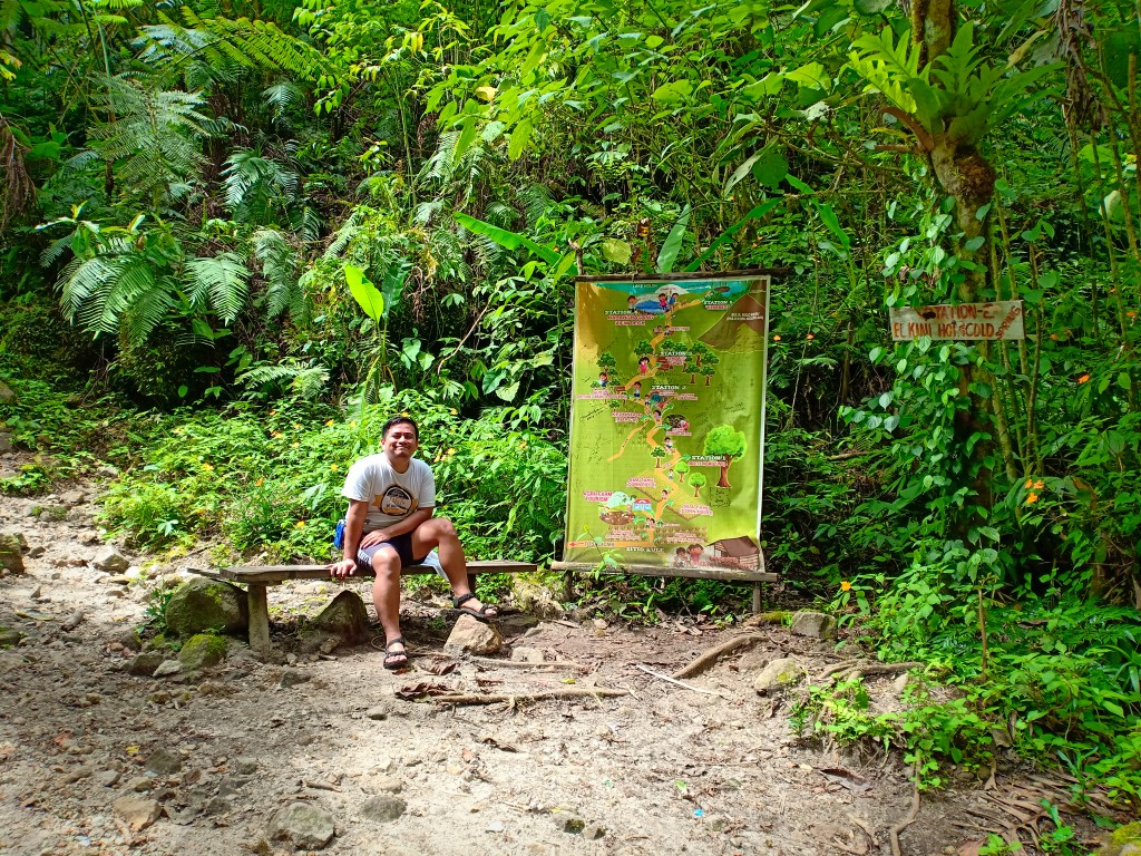 Kule Trail Lake Holon